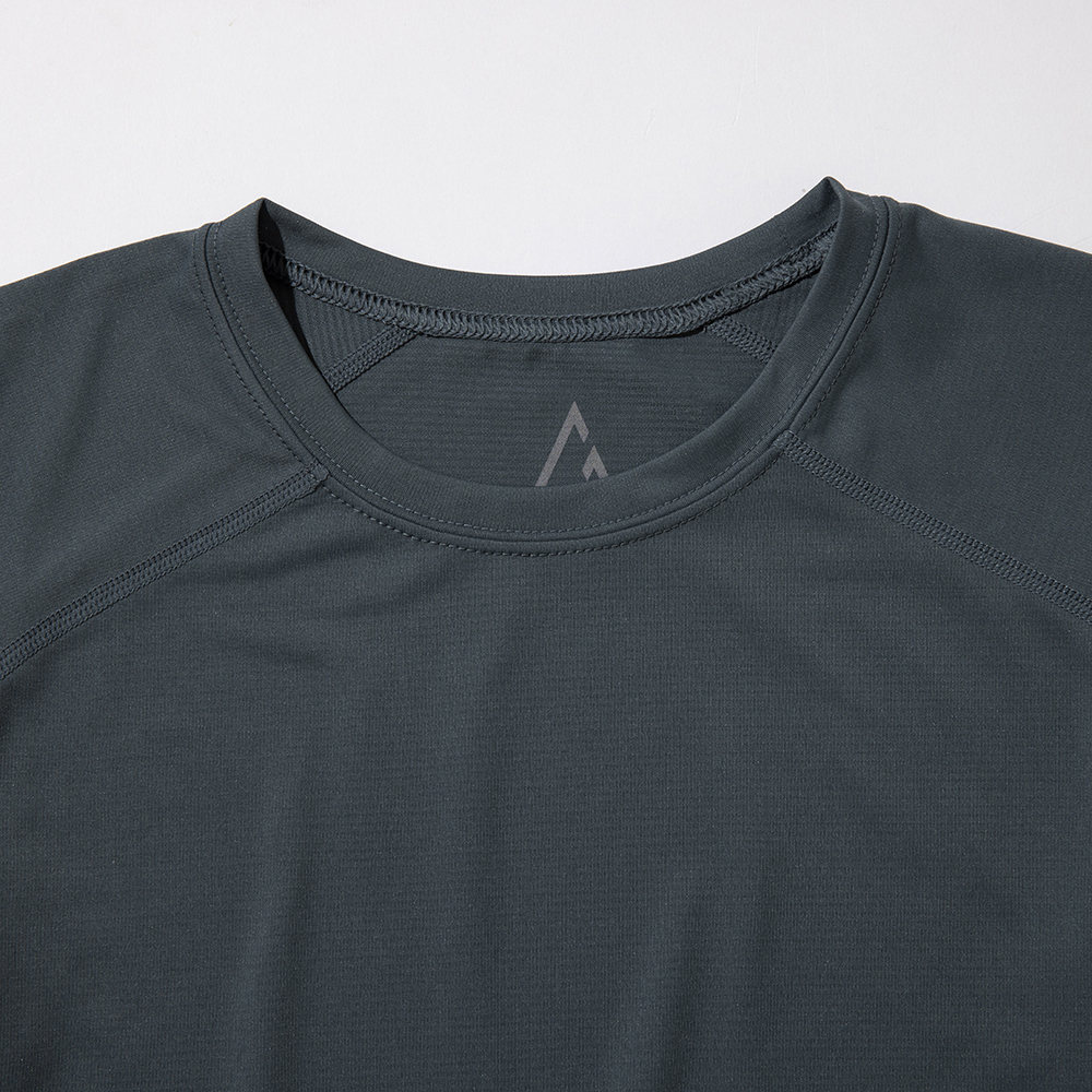 AURO TECH LSベースレイヤー